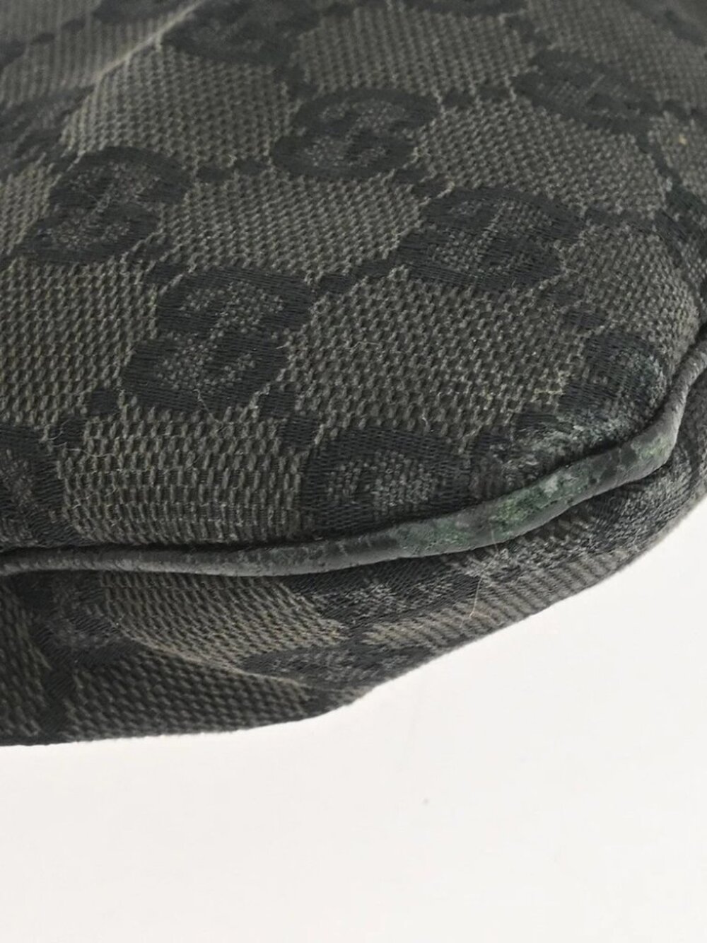 Gucci Black Canvas GG Shoulder bag - Picture 10 of 14